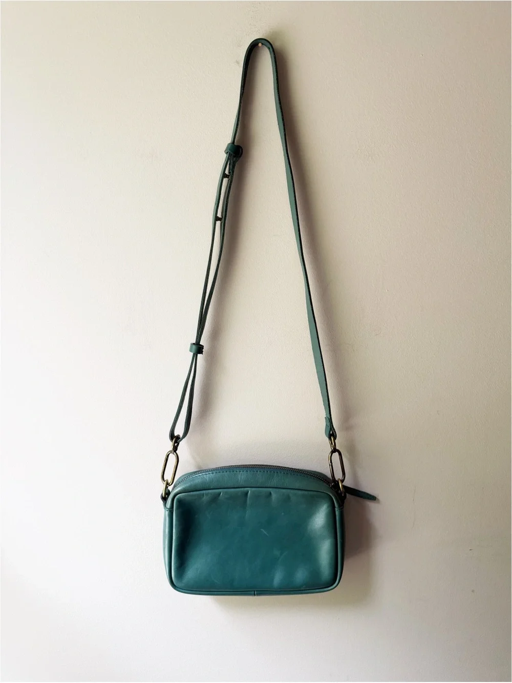 Madewell Leather Carabiner Medium Crossbody Bag Green Spruce Zipper